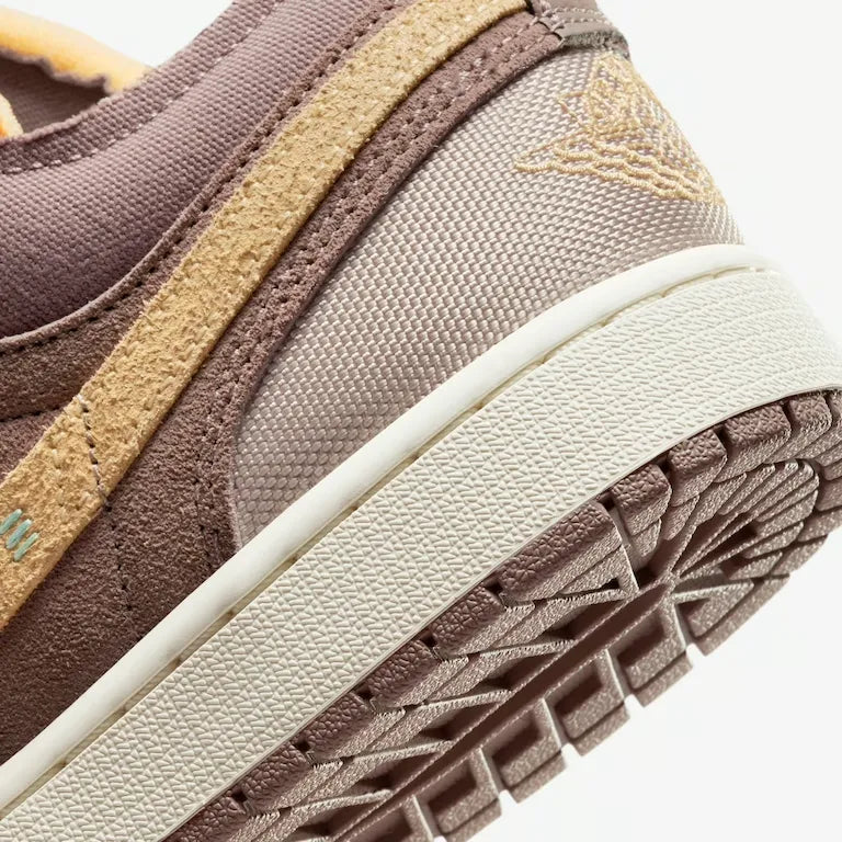 Air Jordan 1 Low Craft Inside Out Taupe Haze