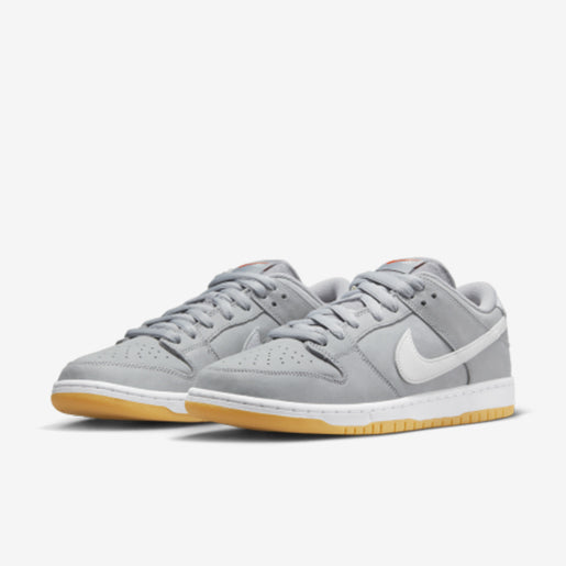 Nike SB Dunk Low Grey Gum