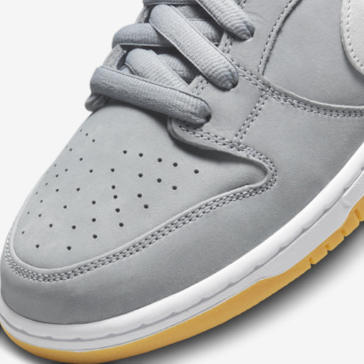 Nike SB Dunk Low Grey Gum