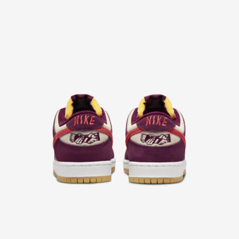 Nike SB Dunk Low Skate Like a Girl