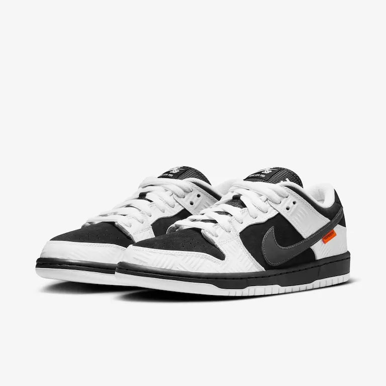 TIGHTBOOTH x Nike SB Dunk Low Black White