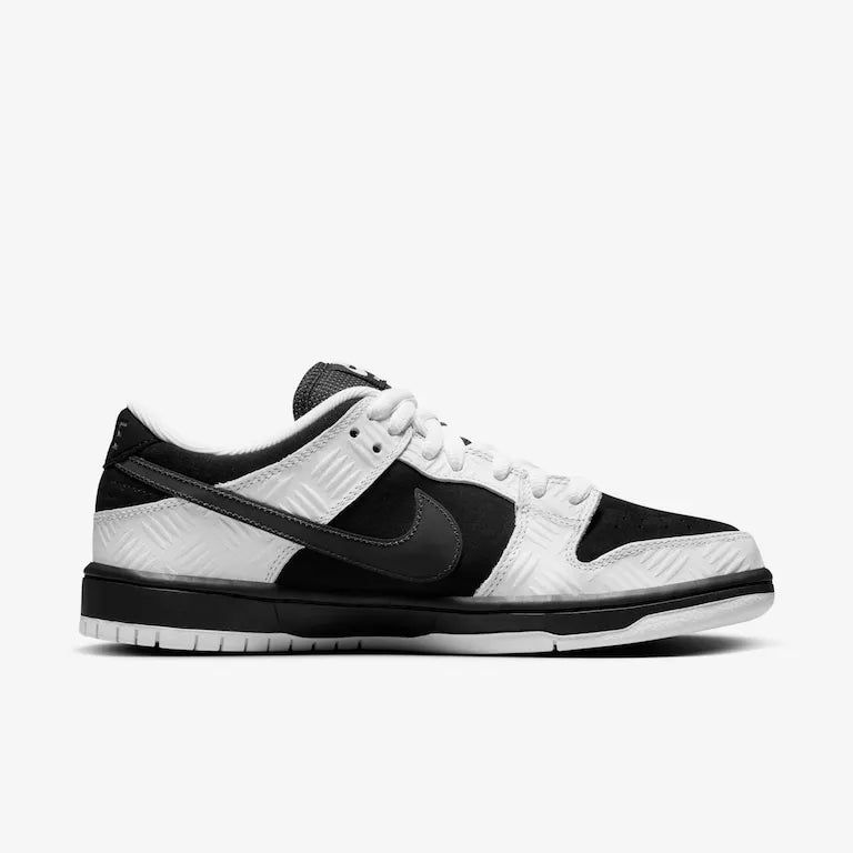 TIGHTBOOTH x Nike SB Dunk Low Black White