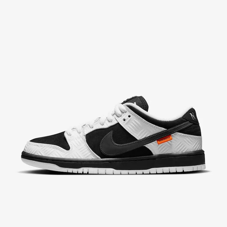 TIGHTBOOTH x Nike SB Dunk Low Black White